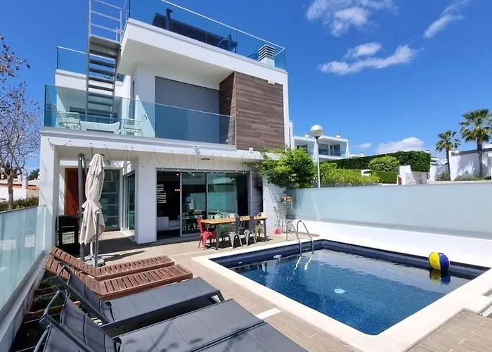 Luxury Design Villa Albufeira