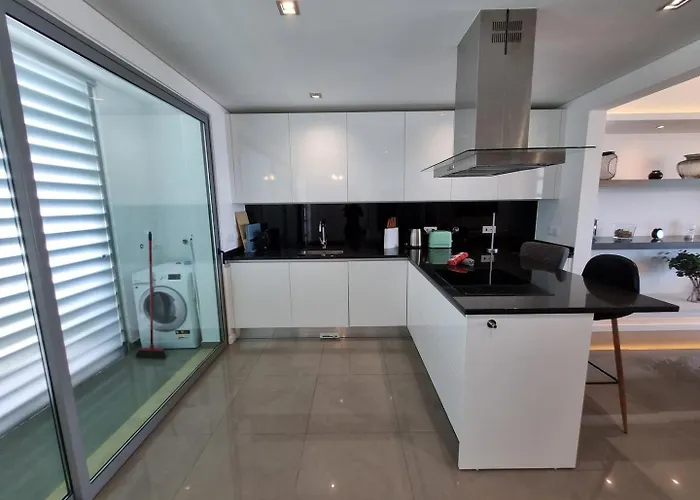 Luxury Design Villa *